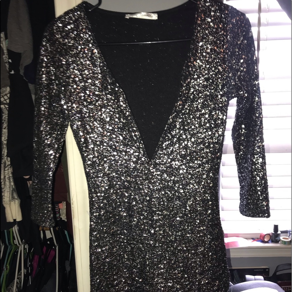 Small low v cut dress